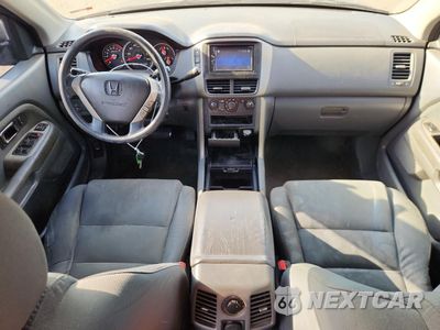 Zdjęcie 8 z 13 samochodu: 2007 HONDA PILOT LX VIN:2HKYF18177H500576 - miniatura