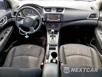 Zdjęcie 8 z 13 samochodu: 2018 NISSAN SENTRA S VIN:3N1AB7AP1JL649865 - miniatura