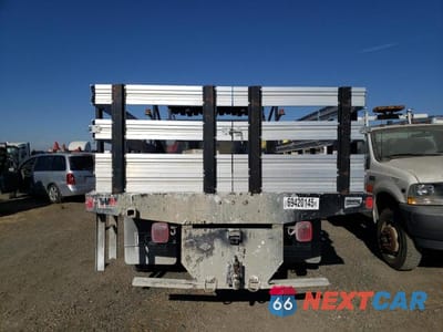Zdjęcie 6 z 12 samochodu: 2005 FORD F450 SUPER DUTY VIN:1FDXF46Y45ED35690 - miniatura