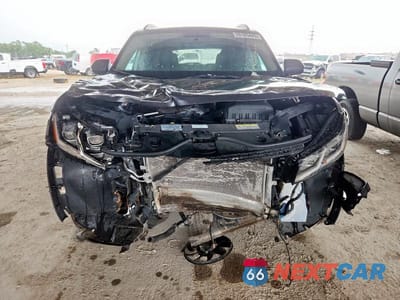 Piąte zdjęcie samochodu w środku: 2023 VOLKSWAGEN ATLAS SE VIN:1V2KR2CA0PC521791 - miniatura