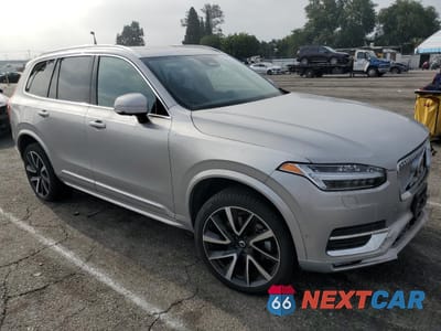 Czwarte zdjęcie samochodu z boku: 2024 VOLVO XC90 PLUS VIN:YV4062PE6R1222512 - miniatura