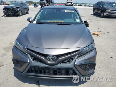 Piąte zdjęcie samochodu w środku: 2023 TOYOTA CAMRY SE NIGHT SHADE VIN:4T1G11AK0PU775074 - miniatura