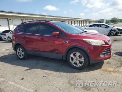 Czwarte zdjęcie samochodu z boku: 2015 FORD ESCAPE SE VIN:1FMCU0G94FUB79582 - miniatura