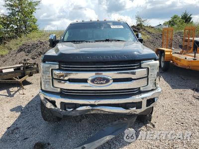 Piąte zdjęcie samochodu w środku: 2017 FORD F350 SUPER DUTY VIN:1FT8W3DT6HEC27814 - miniatura