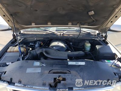 Zdjęcie 12 z 13 samochodu: 2001 CHEVROLET TAHOE C1500 VIN:1GNEC13T41R211828 - miniatura