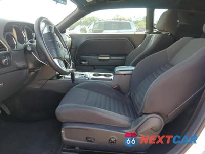 Zdjęcie 7 z 12 samochodu: 2014 DODGE CHALLENGER SXT VIN:2C3CDYAG9EH126909 - miniatura