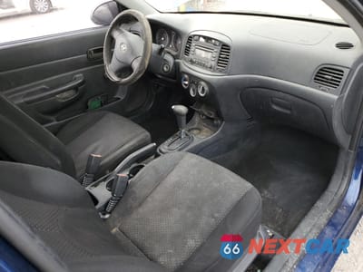 Zdjęcie 8 z 14 samochodu: 2007 HYUNDAI ACCENT GS VIN:KMHCM36C97U016636 - miniatura