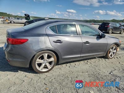 Trzecie zdjęcie samochodu z tyłu: 2013 ACURA ILX 24 PREMIUM VIN:19VDE2E52DE000171 - miniatura