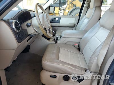 Zdjęcie 7 z 13 samochodu: 2004 FORD EXPEDITION EDDIE BAUER VIN:1FMFU18L74LA19745 - miniatura