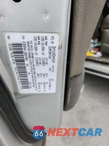 Zdjęcie 13 z 13 samochodu: 2003 CHRYSLER TOWN & COUNTRY LIMITED VIN:2C8GP64L13R377057 - miniatura