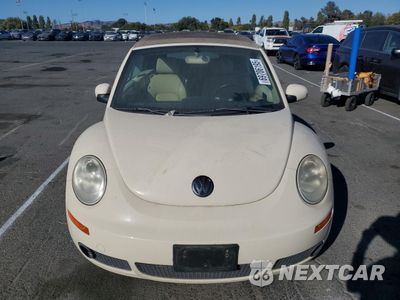 Piąte zdjęcie samochodu w środku: 2006 VOLKSWAGEN NEW BEETLE CONVERTIBLE OPTION PACKAGE 2 VIN:3VWSG31Y36M314156 - miniatura