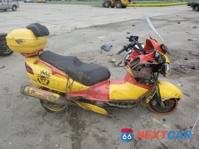 2004 SUZUKI AN650 K3 JS1CP51A242101140 - główne zdjęcie licytacji z USA - miniatura