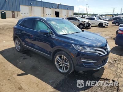 Czwarte zdjęcie samochodu z boku: 2018 LINCOLN MKC RESERVE VIN:5LMCJ3D96JUL00603 - miniatura
