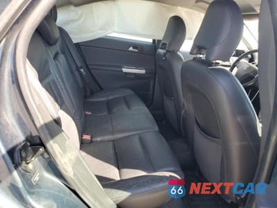 Zdjęcie 10 z 13 samochodu: 2011 VOLVO S40 T5 VIN:YV1672MS2B2537919 - miniatura