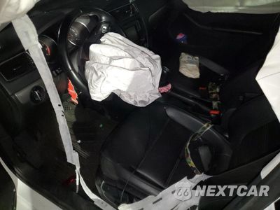 Zdjęcie 7 z 12 samochodu: 2017 VOLKSWAGEN JETTA SE VIN:3VWDB7AJ8HM361011 - miniatura