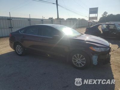 Czwarte zdjęcie samochodu z boku: 2017 FORD FUSION S VIN:3FA6P0G76HR154366 - miniatura