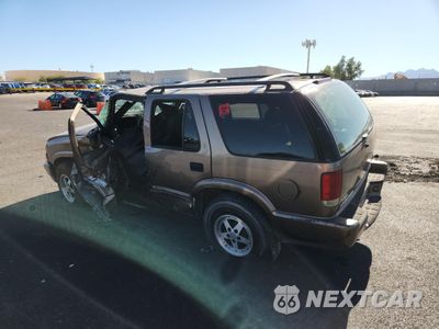 Drugie zdjęcie samochodu z przodu: 2003 CHEVROLET BLAZER VIN:1GNDT13X83K146203 - miniatura