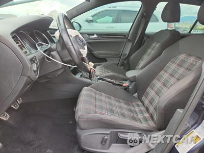 Zdjęcie 7 z 14 samochodu: 2016 VOLKSWAGEN GTI S/SE VIN:3VW5T7AU2GM041323 - miniatura