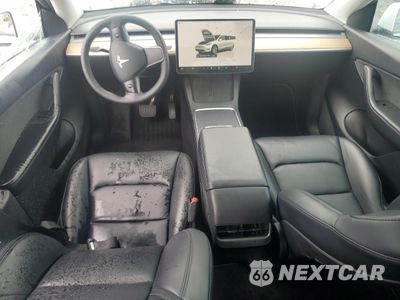 Zdjęcie 8 z 13 samochodu: 2022 TESLA MODEL Y VIN:7SAYGDEE2NF379959 - miniatura