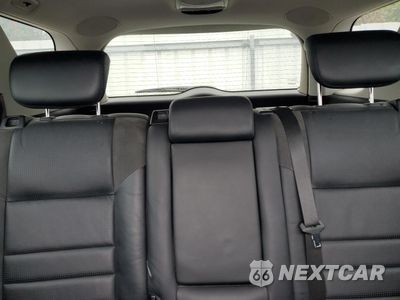 Zdjęcie 10 z 13 samochodu: 2008 MERCEDES-BENZ ML 63 AMG VIN:4JGBB77E78A340535 - miniatura