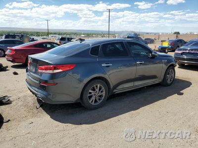 Trzecie zdjęcie samochodu z tyłu: 2020 KIA OPTIMA LX VIN:5XXGT4L38LG393025 - miniatura