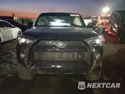 Piąte zdjęcie samochodu w środku: 2016 TOYOTA 4RUNNER SR5/SR5 PREMIUM VIN:JTEBU5JR3G5395937 - miniatura