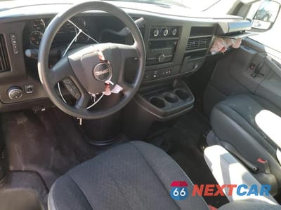 Zdjęcie 8 z 13 samochodu: 2023 GMC SAVANA G2500 VIN:1GTW7AFPXP1216314 - miniatura