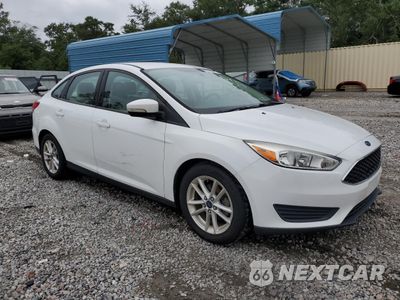 Czwarte zdjęcie samochodu z boku: 2015 FORD FOCUS SE VIN:1FADP3F25FL365634 - miniatura