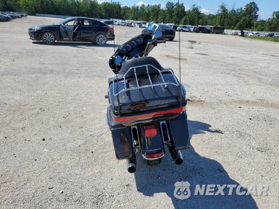 Czwarte zdjęcie samochodu z boku: 2016 HARLEY-DAVIDSON FLHTK ULTRA LIMITED VIN:1HD1KEL11GB644328 - miniatura