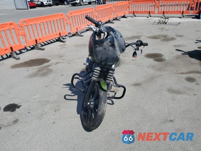 Drugie zdjęcie samochodu z przodu: 2023 HARLEY-DAVIDSON FXBBS VIN:1HD1YYK21PB046959 - miniatura