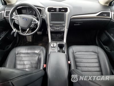 Zdjęcie 8 z 12 samochodu: 2018 FORD FUSION SE HYBRID VIN:3FA6P0LU1JR118862 - miniatura