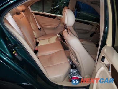 Zdjęcie 10 z 12 samochodu: 2001 MERCEDES-BENZ C 240 VIN:WDBRF61J11F088795 - miniatura