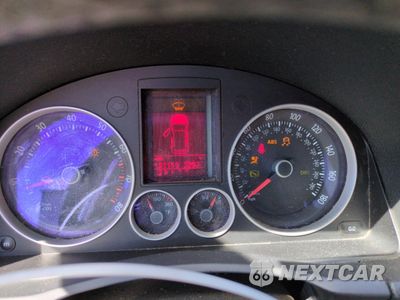 Zdjęcie 9 z 13 samochodu: 2006 VOLKSWAGEN NEW GTI VIN:WVWFV71K26W099995 - miniatura