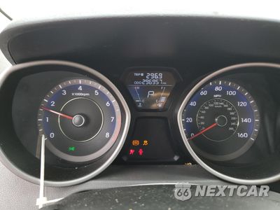 Zdjęcie 9 z 12 samochodu: 2012 HYUNDAI ELANTRA GLS VIN:KMHDH4AE0CU465981 - miniatura