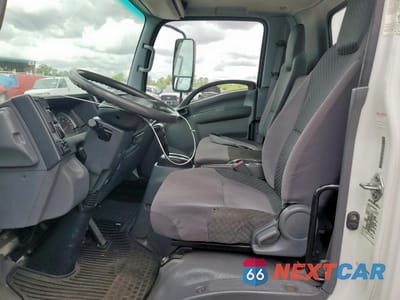 Zdjęcie 7 z 13 samochodu: 2013 ISUZU NPR VIN:JALB4W173D7400657 - miniatura