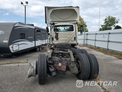 Zdjęcie 6 z 10 samochodu: 2016 INTERNATIONAL PROSTAR VIN:3HSDJAPR2GN131125 - miniatura