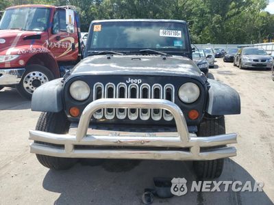 Piąte zdjęcie samochodu w środku: 2009 JEEP WRANGLER UNLIMITED X VIN:1J4GA39109L727363 - miniatura