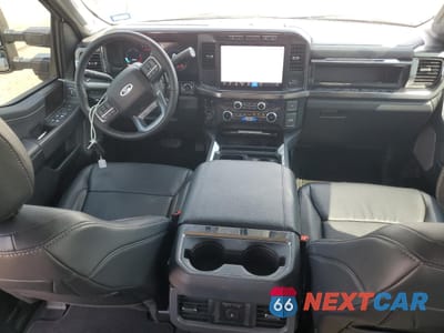 Zdjęcie 8 z 13 samochodu: 2024 FORD F350 SUPER DUTY VIN:1FT8W3BT8RED04283 - miniatura