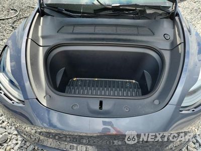 Zdjęcie 11 z 13 samochodu: 2023 TESLA MODEL Y VIN:7SAYGDEE2PA058214 - miniatura