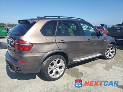 Trzecie zdjęcie samochodu z tyłu: 2013 BMW X5 XDRIVE35I VIN:5UXZV4C54D0B07504 - miniatura
