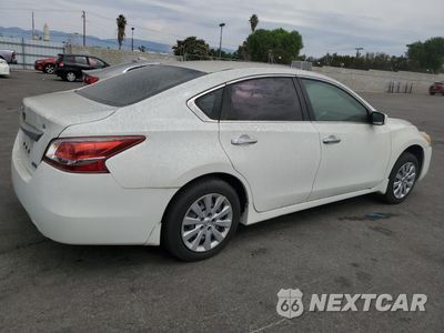 Trzecie zdjęcie samochodu z tyłu: 2013 NISSAN ALTIMA 2.5 VIN:1N4AL3AP8DN505954 - miniatura