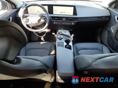 Zdjęcie 8 z 8 samochodu: 2023 KIA EV6 LIGHT VIN:KNDC34LA3P5612125 - miniatura