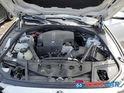 Zdjęcie 11 z 12 samochodu: 2016 BMW 528 XI VIN:WBA5A7C53GG151772 - miniatura