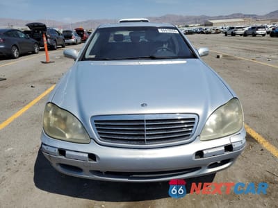 Piąte zdjęcie samochodu w środku: 2001 MERCEDES-BENZ S 430 VIN:WDBNG70J61A139756 - miniatura