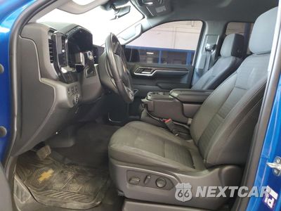Zdjęcie 7 z 12 samochodu: 2022 CHEVROLET SILVERADO K1500 LT VIN:3GCPDDEK0NG670378 - miniatura