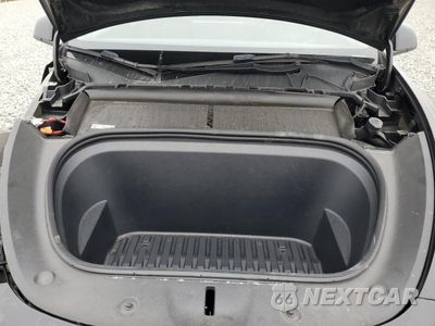 Zdjęcie 11 z 13 samochodu: 2023 TESLA MODEL Y VIN:7SAYGDEE3PF691274 - miniatura