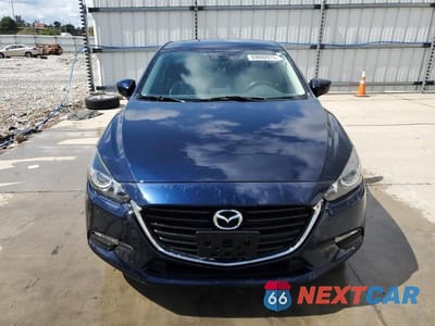 Piąte zdjęcie samochodu w środku: 2018 MAZDA 3 TOURING VIN:3MZBN1V37JM238376 - miniatura