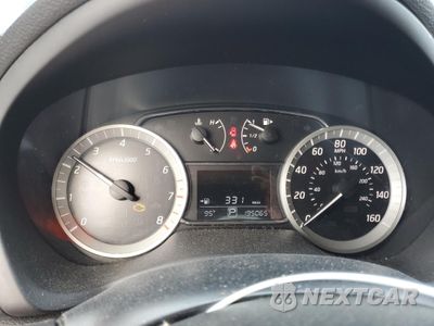 Zdjęcie 9 z 14 samochodu: 2015 NISSAN SENTRA S VIN:3N1AB7AP7FY257922 - miniatura