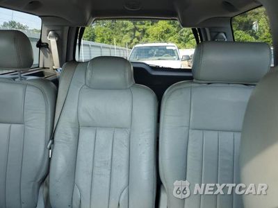 Zdjęcie 10 z 13 samochodu: 2006 LINCOLN TOWNHOUSE NAVIGATOR VIN:5LMFU27546LJ25465 - miniatura