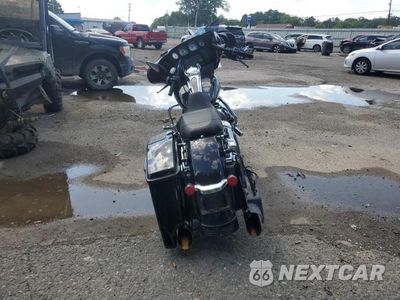 Czwarte zdjęcie samochodu z boku: 2016 HARLEY-DAVIDSON FLHX STREET GLIDE VIN:1HD1KBM15GB662361 - miniatura